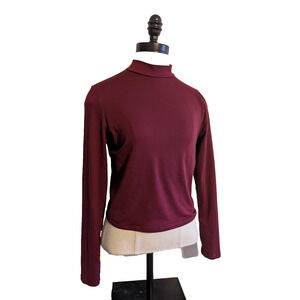 Gaze red turtleneck size‎ small fall basics